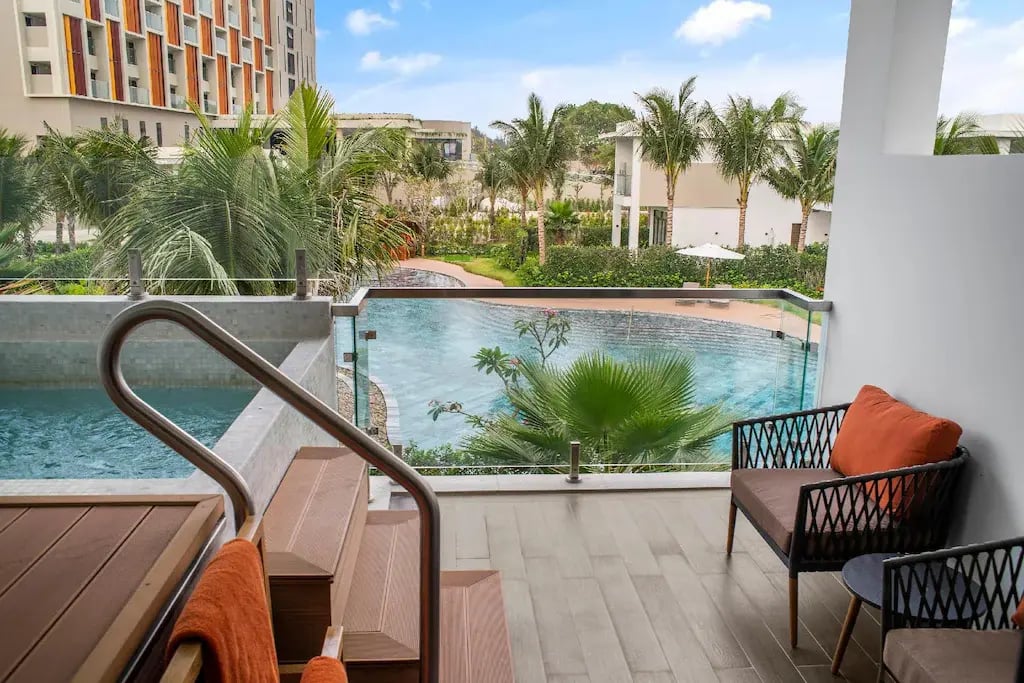 Garden View SUite - Room2